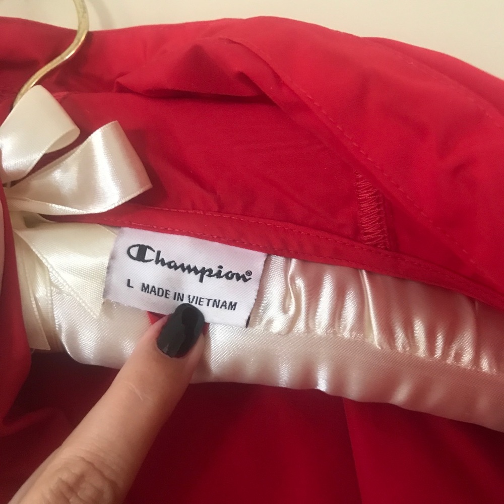 Marist College windbreaker size L (Champion)